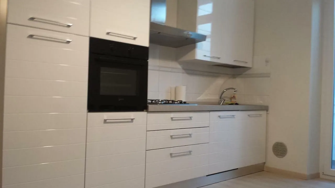 Residenza Lux Fronte Mare Apartment Vado Ligure Italy