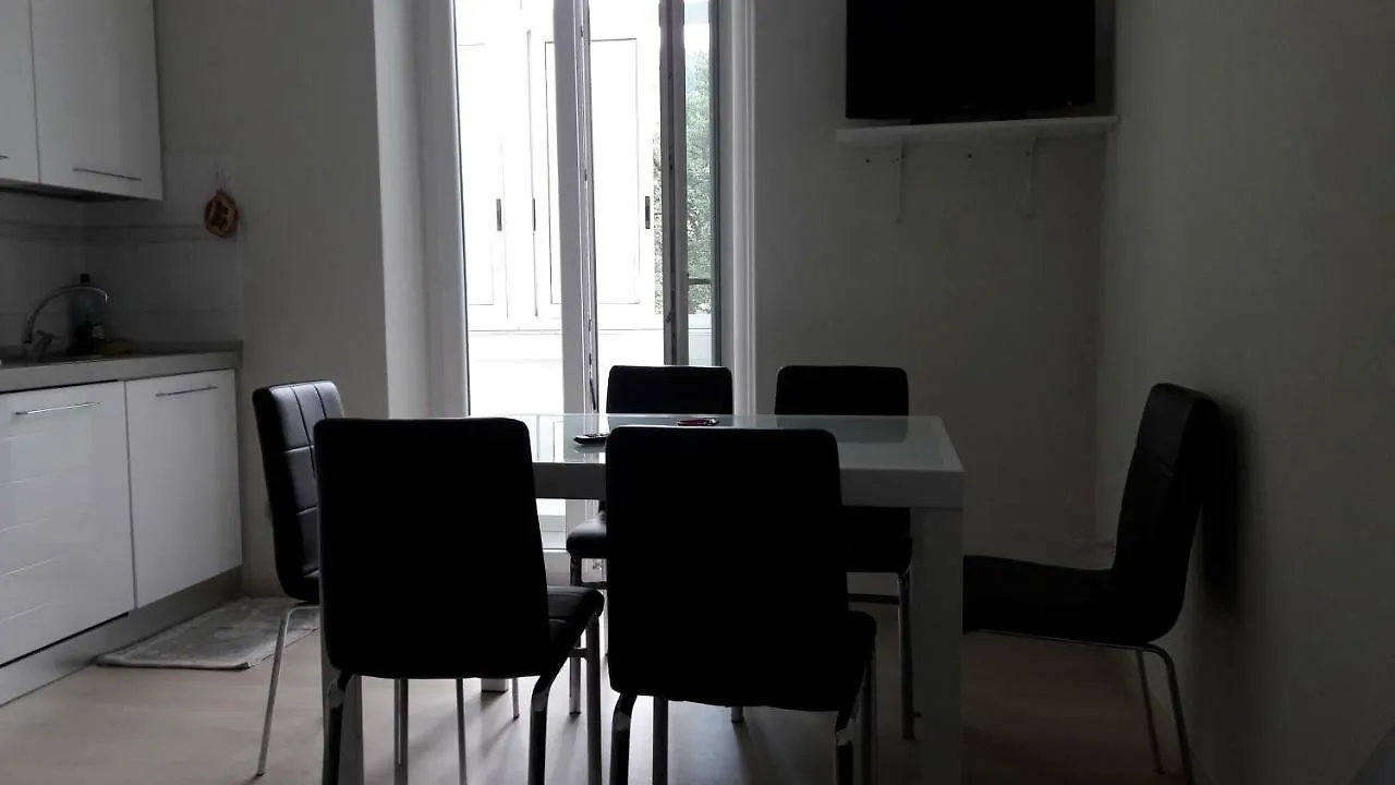 Residenza Lux Fronte Mare Apartment Vado Ligure Italy
