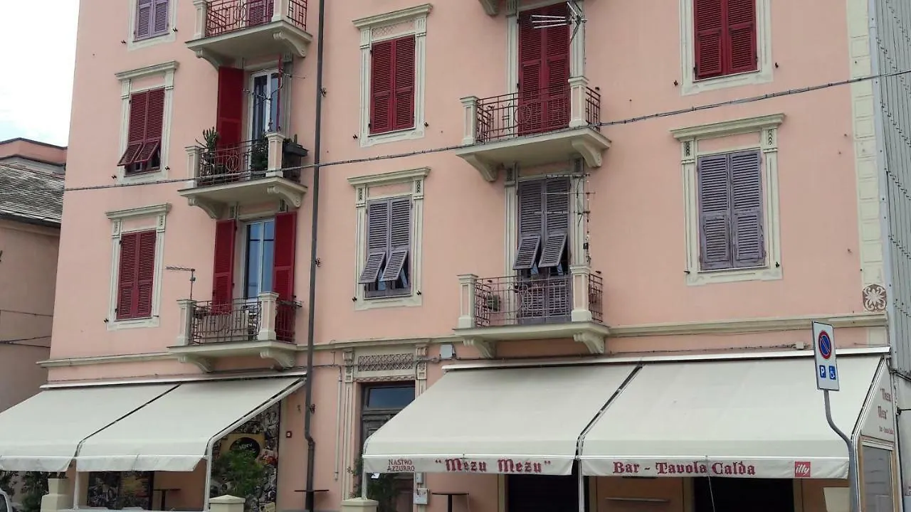 Residenza Lux Fronte Mare Apartment Vado Ligure 0*,  Italy